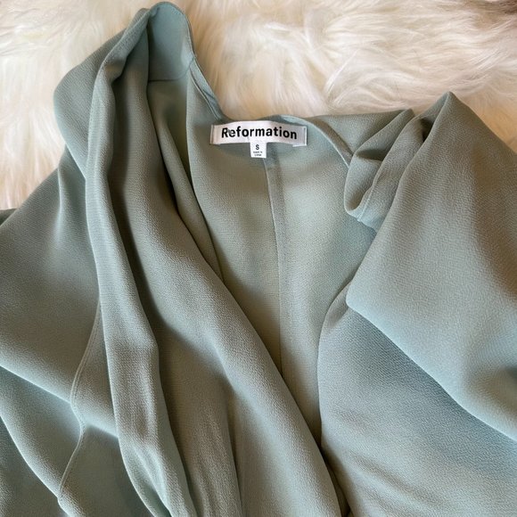 Reformation Winslow Dress in Celadon - Picture 6 of 15